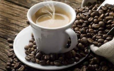 Café ajuda a emagrecer e tem efeito antioxidante